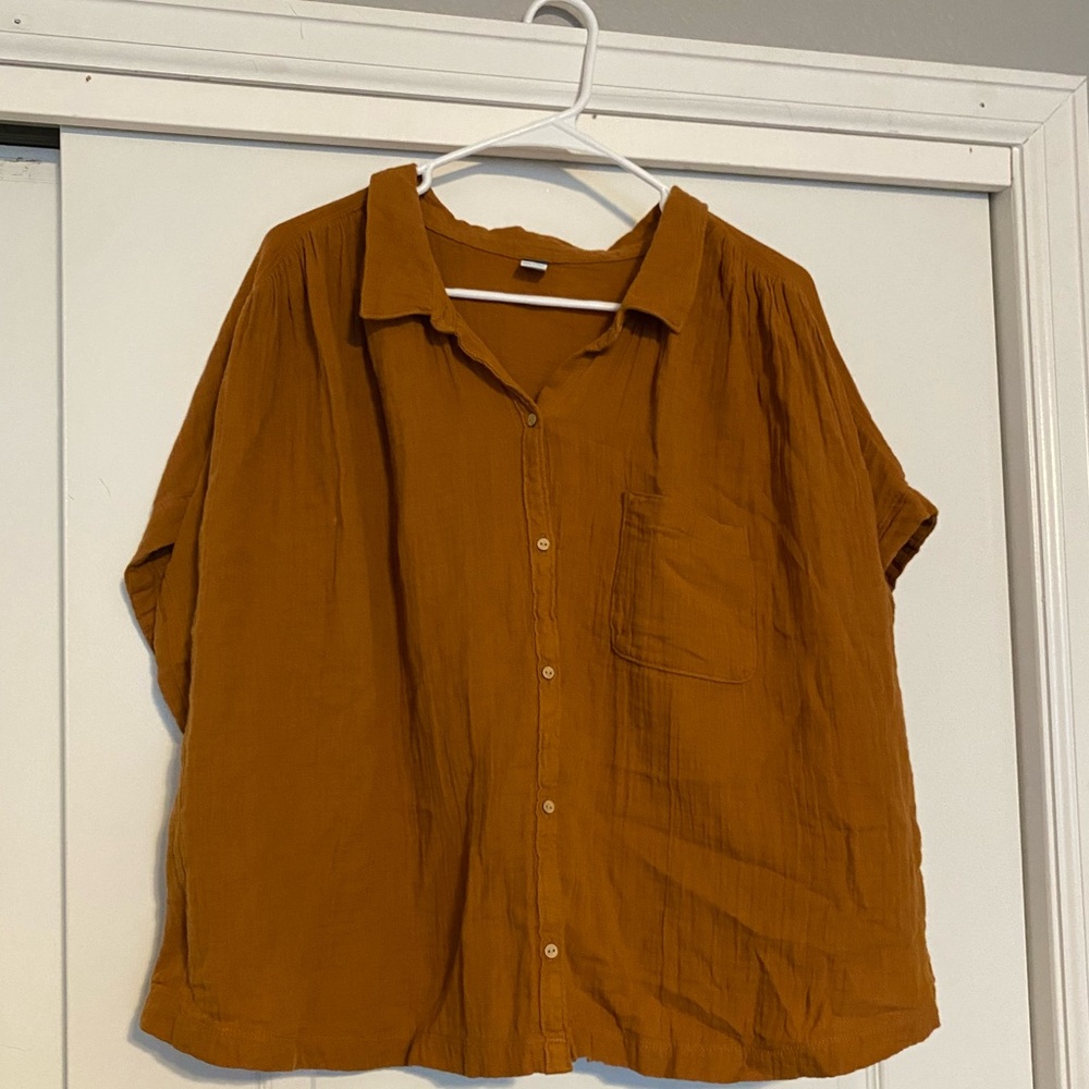 COPY - Old navy button up top